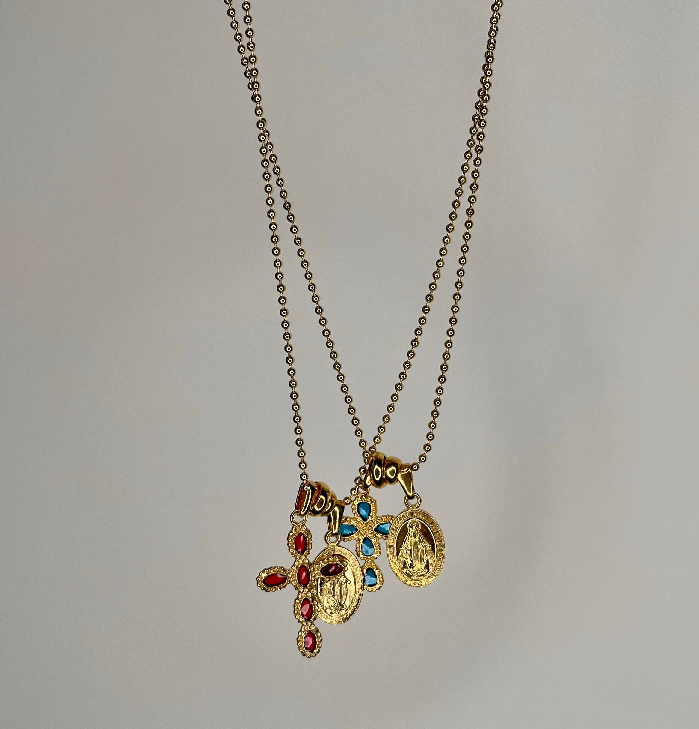 Collana Santa